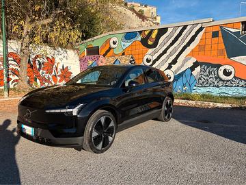 Volvo EX30 Single Motors Extend Range Ultra -FUll