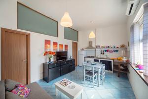 Casetta blu a pochi passi dal centro e dal mare