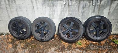 Cerchioni con pneumatici invernali Hyundai Tucson