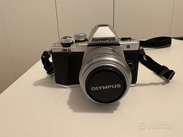 Olympus EM10 II