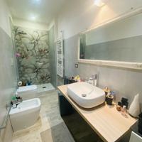 Ristrutturato con ampio parcheggio