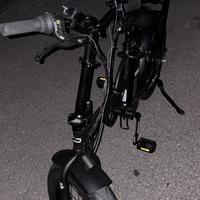 Bicicletta elettrica fat bike