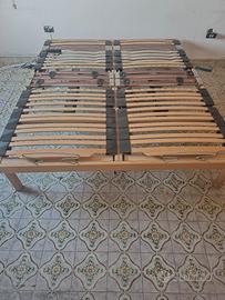 Letto matrimoniale con rete elettrica motorizzata 