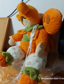Bambola gigante Thun
