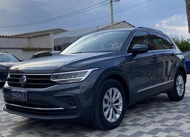 Volkswagen Tiguan Life 2.0 TDI 150CV DSG
