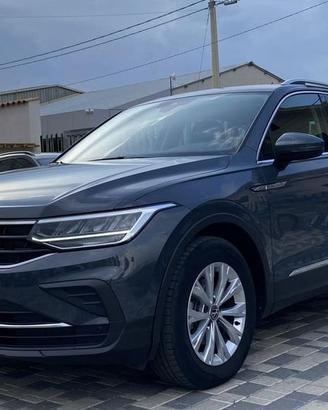 Volkswagen Tiguan Life 2.0 TDI 150CV DSG