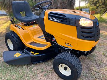 Trattorino tagliaerba cub cadet 16 cavalli