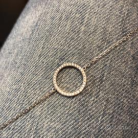 Bracciale in argento con zirconi