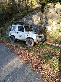 Suzuki Samurai Santana sj410