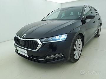 Skoda Octavia Wagon DSG Style BR123881 2.0 Diesel 
