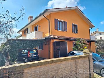 Scaltenigo porzione di bifamiliare