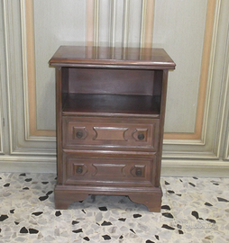 Comodino usato, in buono stato