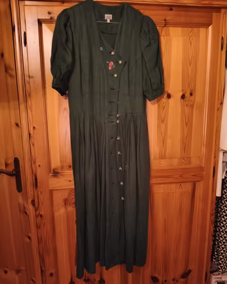 vestito tirolese