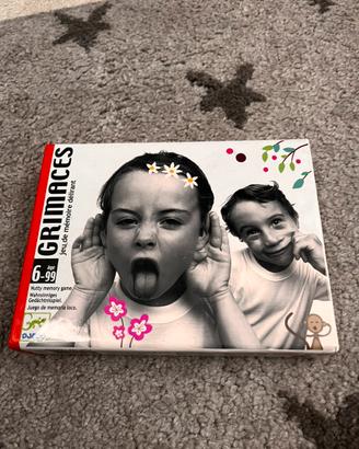 Gioco di società grimaces - ricorda le smorfie