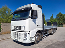 volvo-fh-480-3-assi-carrellone-con-rampe