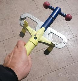 Bullock blocca pedali auto