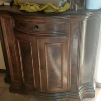 mobile ingresso stile antico 