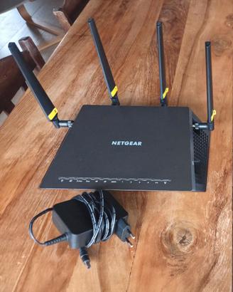 Router Netgear Nighthawk X4-AC 2350 R7500