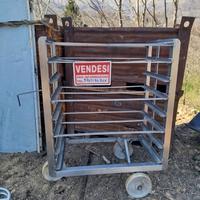 Carrello in acciaio
