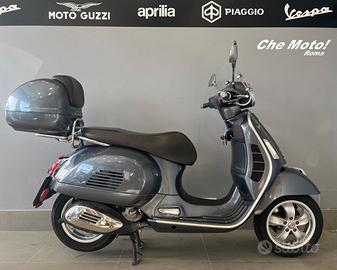 Vespa GTS 300 hpe Touring