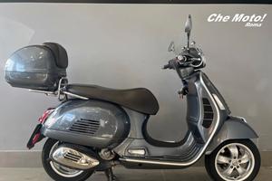 Vespa GTS 300 hpe Touring