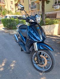 Piaggio Beverly 500