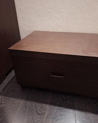 Struttura letto piu' 2 comodini