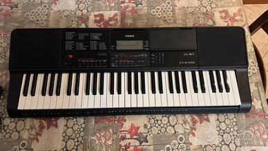 Pianola elettrica Casio CT-X700