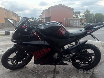 Yamaha YZF r125