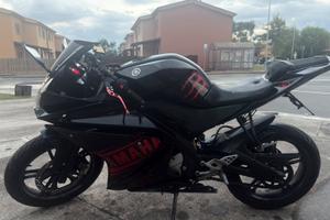 Yamaha YZF r125