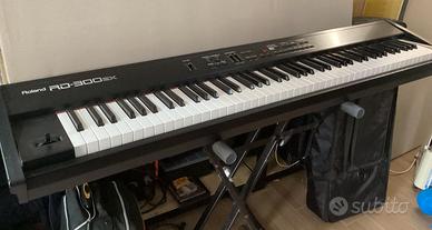 Stage piano Roland RD300-SX