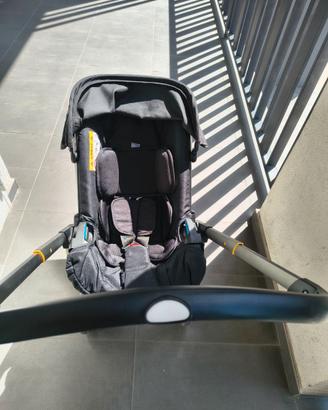 Ovetto auto e passeggino 4 in 1  Modello Doona
