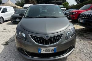 Lancia Ypsilon 1.0 FireFly 5 porte S&S Hybrid Silv