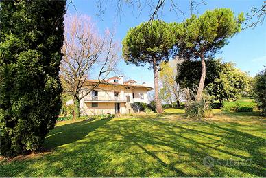 FELETTANO DI TRICESIMO - SPLENDIDA BIFAMILIARE CON