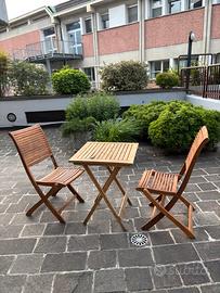 Set tavolo sedie da esterno
