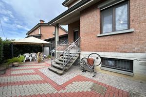 CASA SEMINDIPENDENTE A POVIGLIO