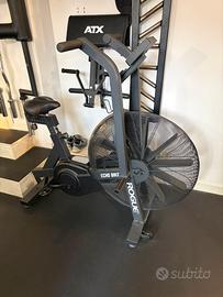 Rogue echo bike pari al nuovo