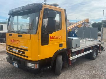 Iveco 75 torretta girevole carroattrezzi