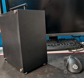 Pc Mini-ITX - Dimensioni 7 Lt. con i5  -32gb - ssd