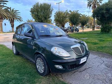 Lancia Ypsilon 3 Porte Ypsilon 1.3 mjt Oro 100 dfn