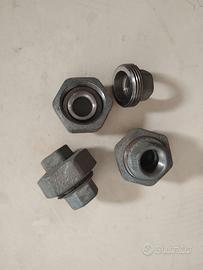 10 giunti in ghisa 3  pezzi