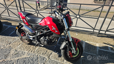 Benelli tnt 125