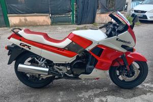 kawasaki GPX 750