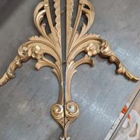 Fregi in legno dorato