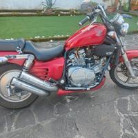 VF 750