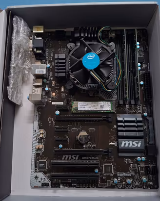 Scheda madre + cpu + ram + ssd