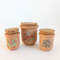 3 vasi in terracotta, dipinti a mano