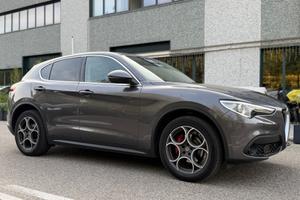 Alfa Romeo Stelvio 2.2 Turbodiesel 210 CV*Automati