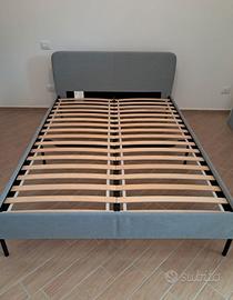Letto completo 120x140 grigio chiaro pari al nuovo