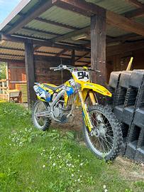 suzuki 250 4t